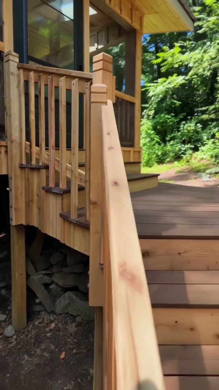 Hillside Screen Porch Build